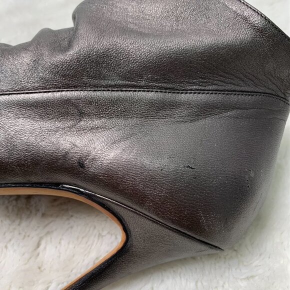 Manolo Blahnik Women's Pewter Silver Peep Toe Ruched Stiletto Booties Size 38.5 - Picture 6 of 15